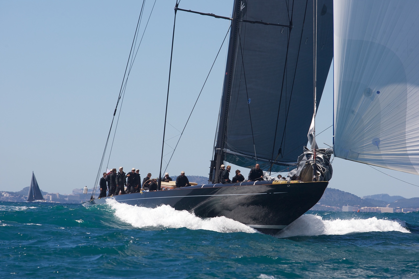 Yacht LIONHEART, Claasen Jachtbouw CHARTERWORLD Luxury Superyacht